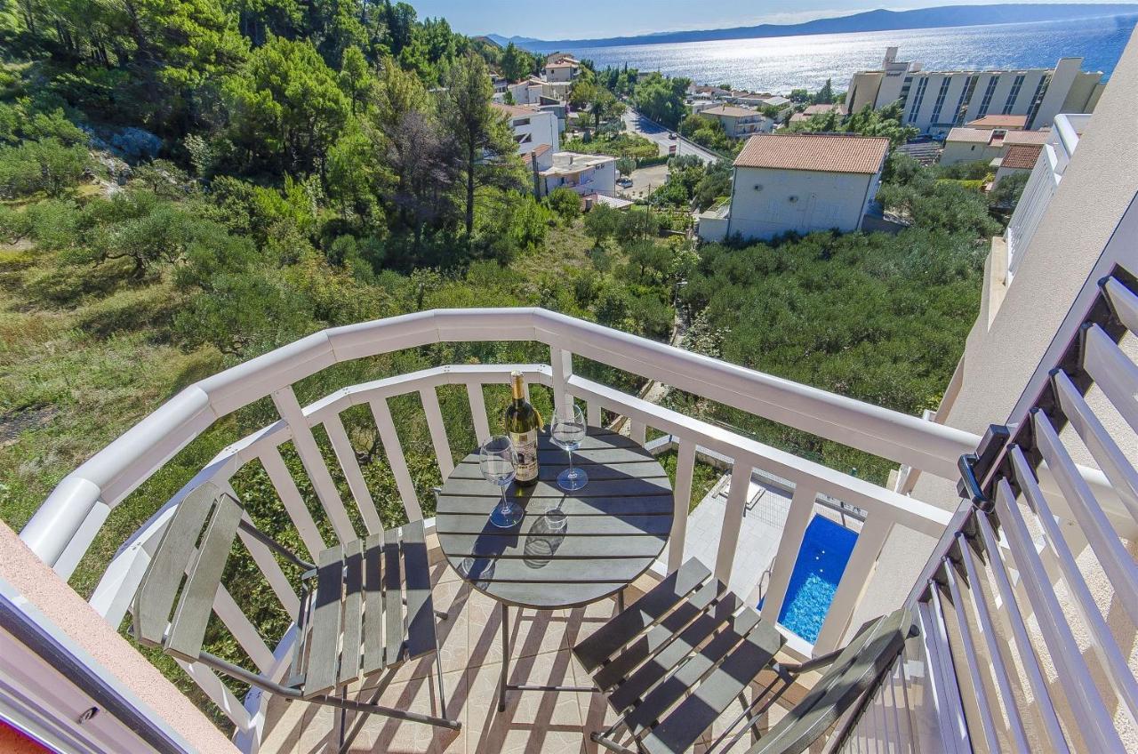 Apartments Seaview Tucepi Exterior photo