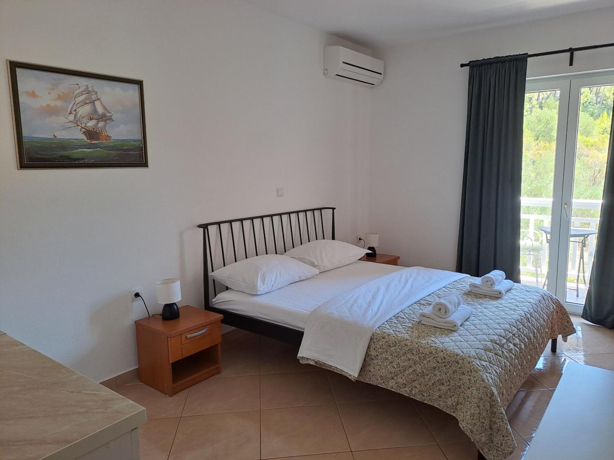 Apartments Seaview Tucepi Exterior photo